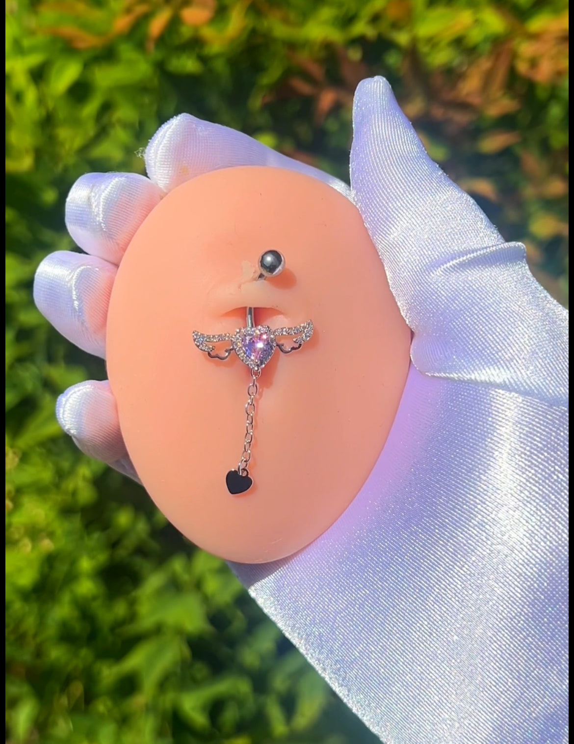 Otilia belly ring