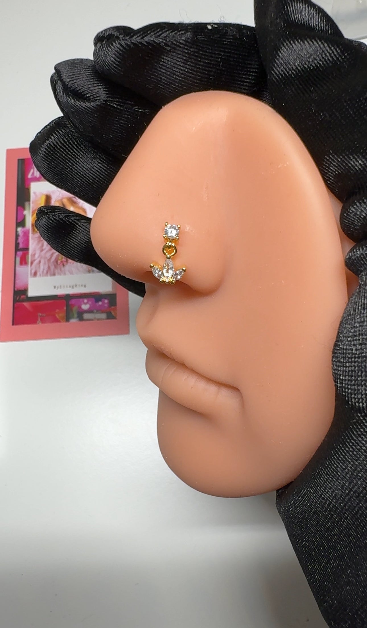 Tres nose ring